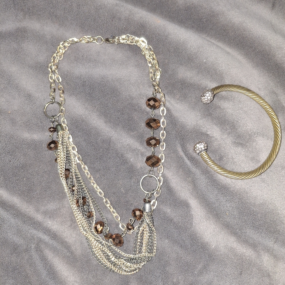 Elegant Gold and Brown Necklace and Bracelet Set